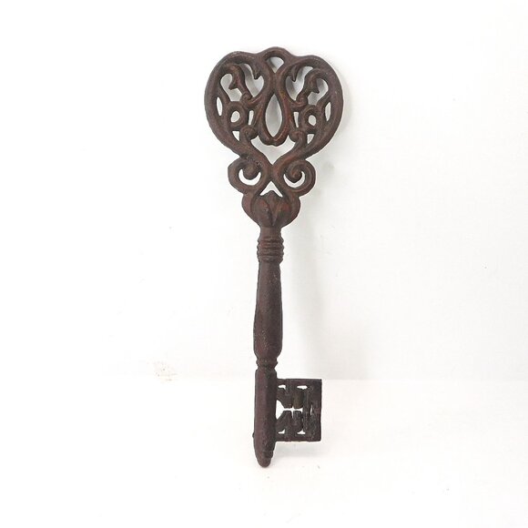 Large Cast Iron Skeleton Key Decorative Wall Décor 12" - Picture 3 of 6